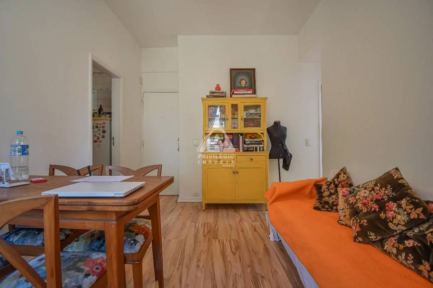 Foto 4 de Apartamento com 2 Quartos para alugar, 60m² em Humaitá, Rio de Janeiro