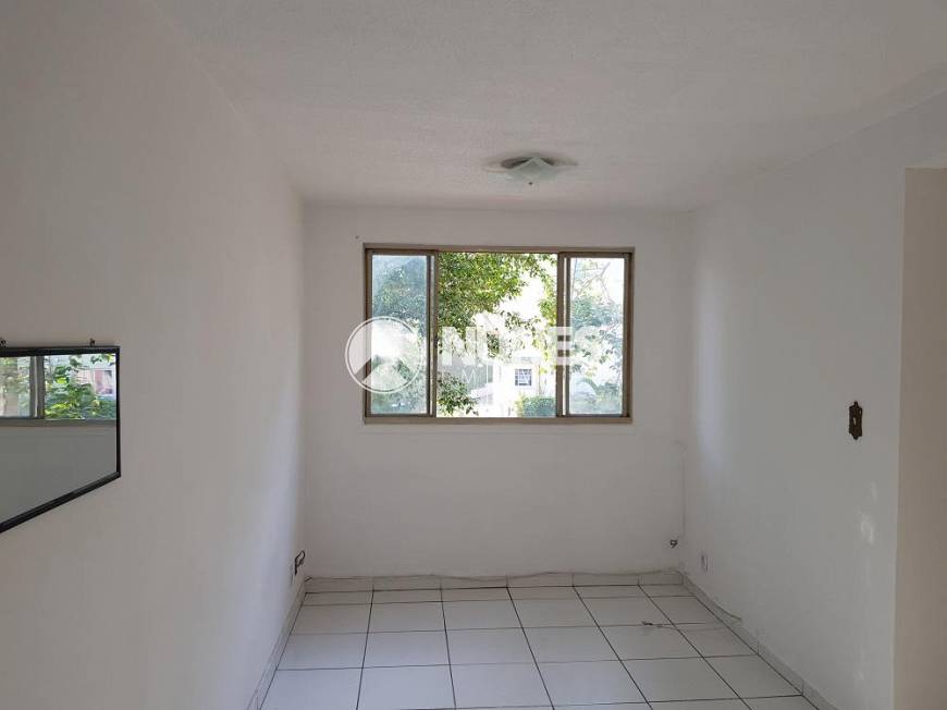 Foto 4 de Apartamento com 2 Quartos à venda, 36m² em Quitaúna, Osasco