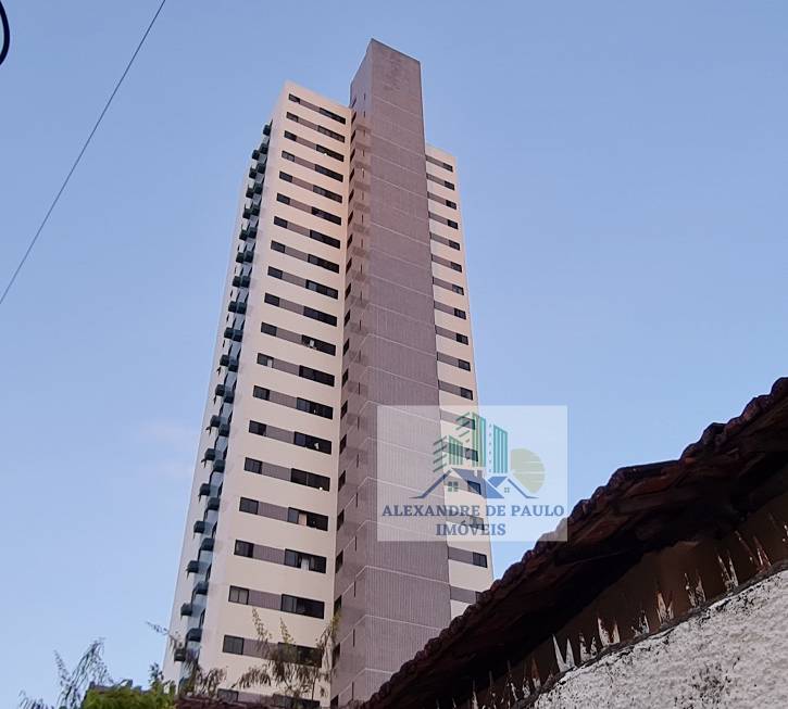Foto 1 de Apartamento com 3 Quartos à venda, 100m² em Casa Forte, Recife