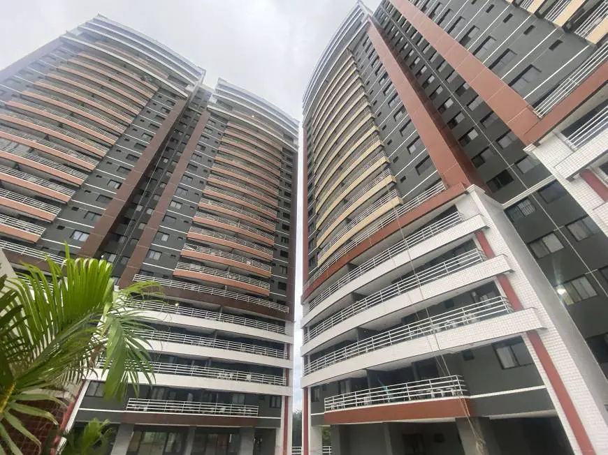 Foto 1 de Apartamento com 3 Quartos à venda, 110m² em Guararapes, Fortaleza