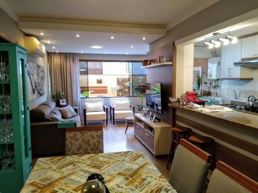 Foto 5 de Apartamento com 3 Quartos à venda, 109m² em São Sebastião, Porto Alegre
