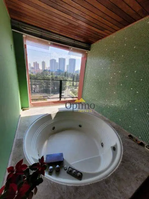 Foto 1 de Apartamento com 4 Quartos à venda, 240m² em Jardim Marajoara, São Paulo