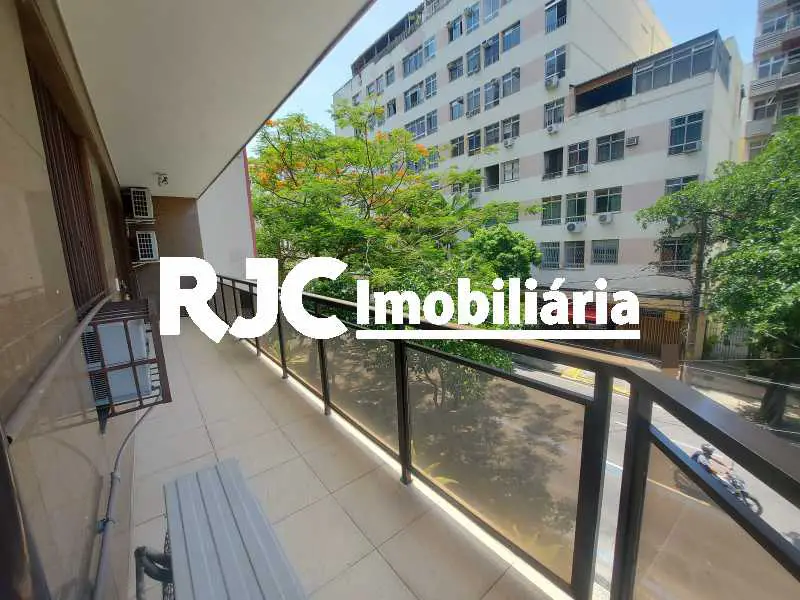 Foto 1 de Apartamento com 4 Quartos à venda, 165m² em Tijuca, Rio de Janeiro