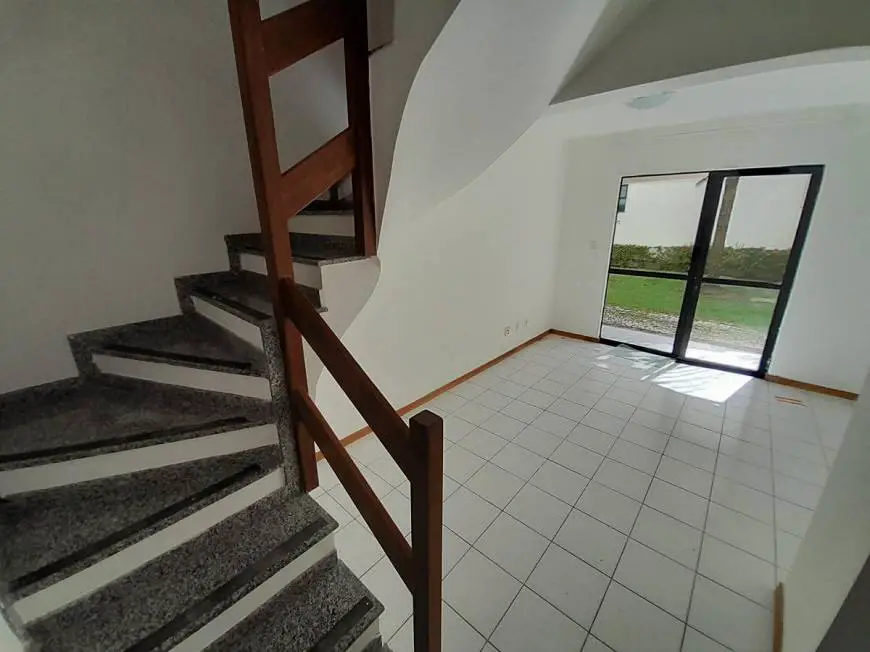 Foto 5 de Casa de Condomínio com 4 Quartos à venda, 100m² em Itapuã, Salvador