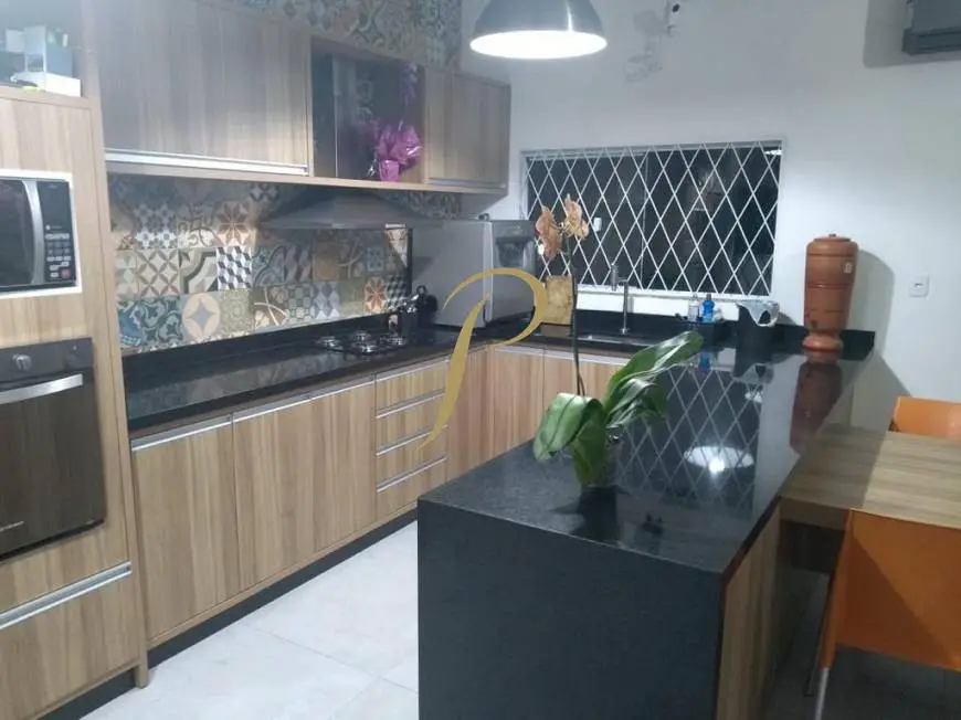 Foto 4 de Casa de Condomínio com 4 Quartos à venda, 215m² em Pirabeiraba, Joinville