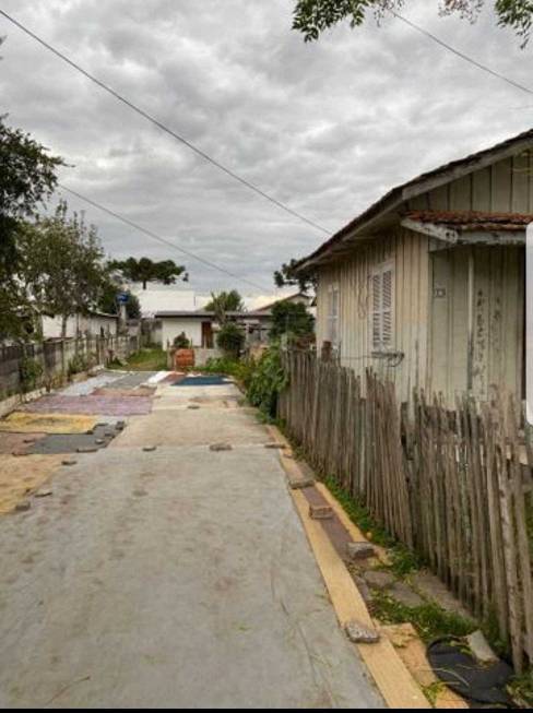 Foto 1 de Lote/Terreno à venda, 754m² em Boqueirão, Curitiba