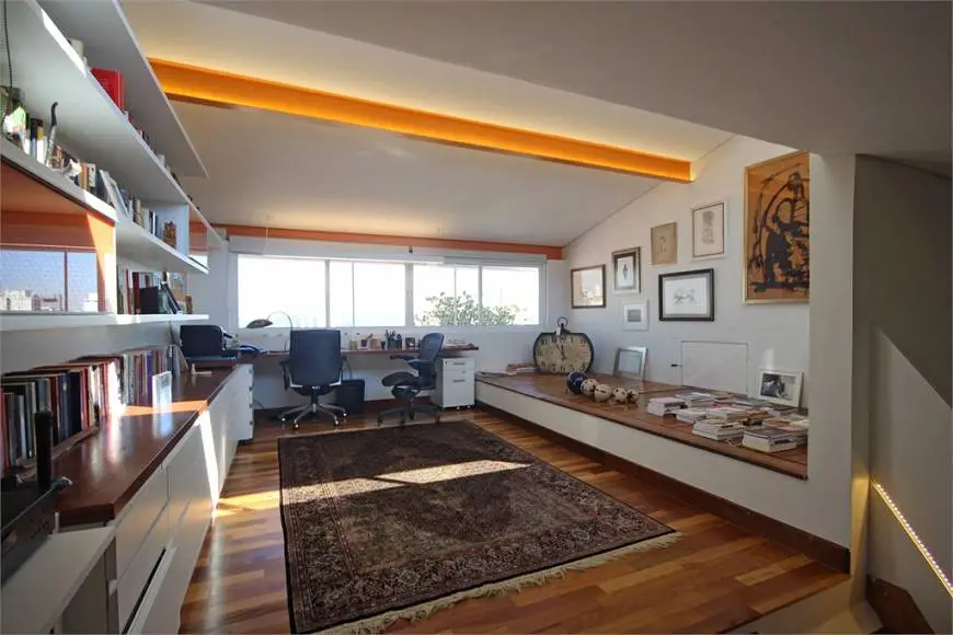 Foto 1 de Sobrado com 3 Quartos à venda, 440m² em Pinheiros, São Paulo