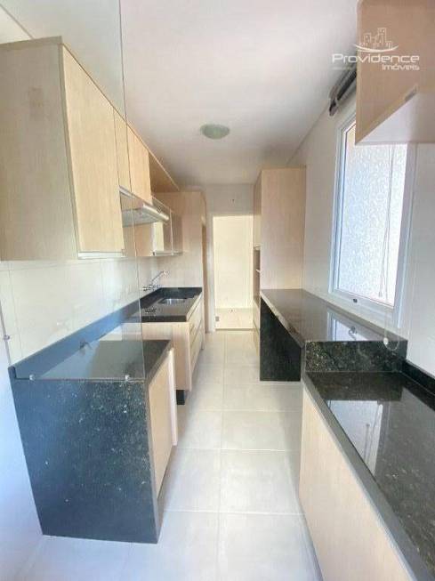 Foto 4 de Apartamento com 2 Quartos para alugar, 155m² em Centro, Cascavel