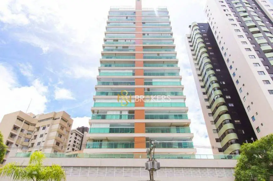 Foto 1 de Apartamento com 3 Quartos para alugar, 135m² em Cristo Rei, Curitiba