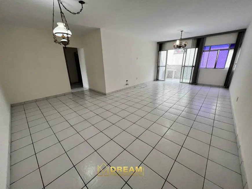 Foto 1 de Apartamento com 3 Quartos à venda, 170m² em Graças, Recife