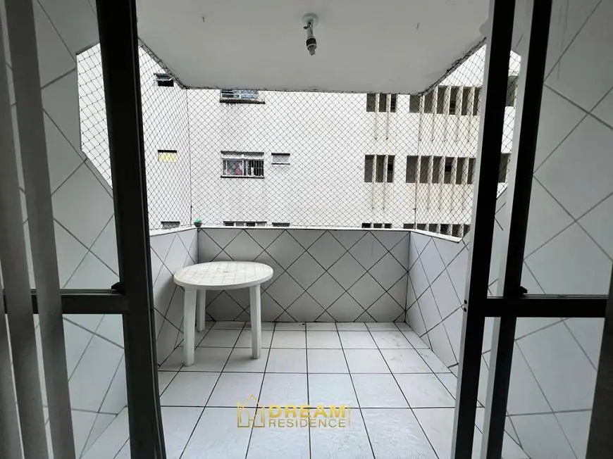 Foto 2 de Apartamento com 3 Quartos à venda, 170m² em Graças, Recife