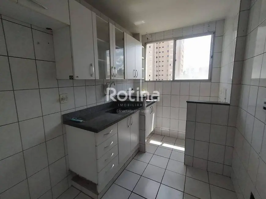 Foto 5 de Apartamento com 3 Quartos para alugar, 60m² em Patrimônio, Uberlândia