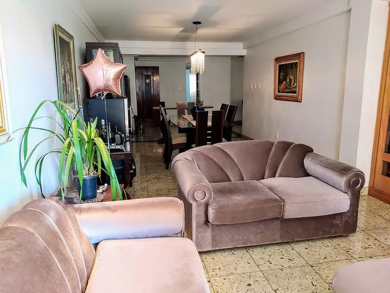 Foto 3 de Apartamento com 4 Quartos à venda, 260m² em Praia do Sua, Vitória