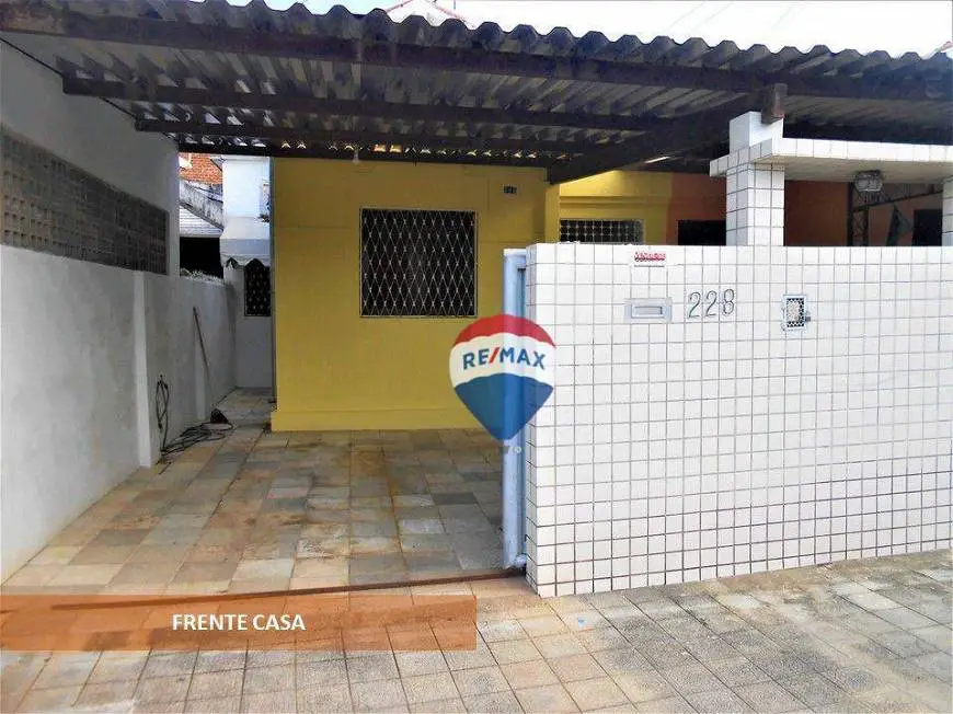 Foto 2 de Casa com 3 Quartos para alugar, 145m² em Jaguaribe, João Pessoa