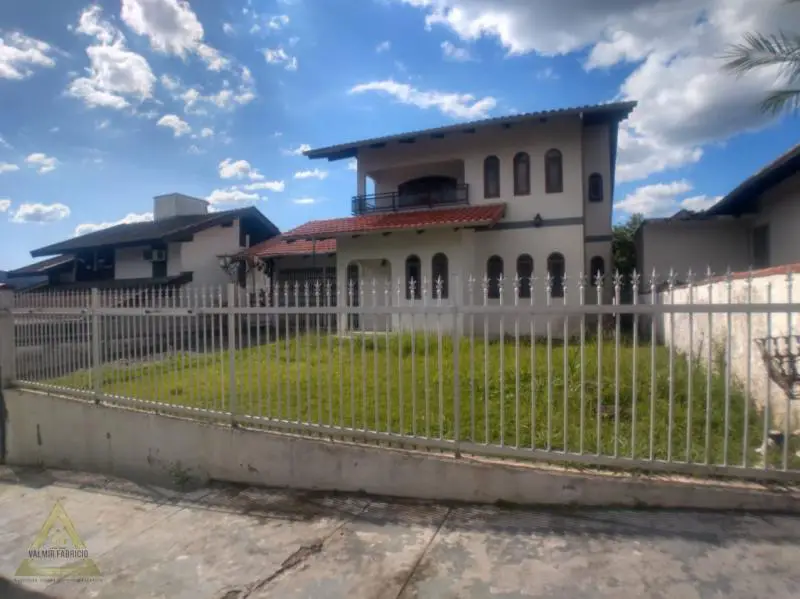 Foto 1 de Casa com 3 Quartos à venda, 203m² em Salto do Norte, Blumenau