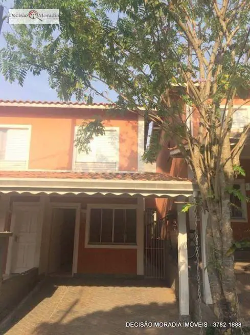 Foto 1 de Casa de Condomínio com 2 Quartos para alugar, 70m² em Granja Viana, Cotia