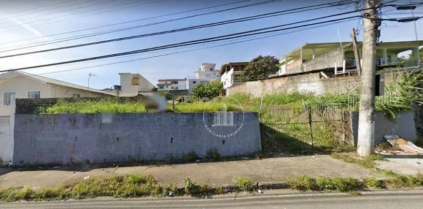 Foto 1 de Lote/Terreno à venda, 771m² em Barreiros, São José