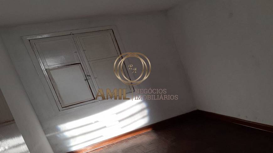 Foto 5 de Sobrado com 4 Quartos à venda, 150m² em Vila Industrial, São José dos Campos