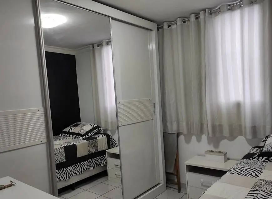 Foto 2 de Apartamento com 2 Quartos à venda, 46m² em Itaquera, São Paulo
