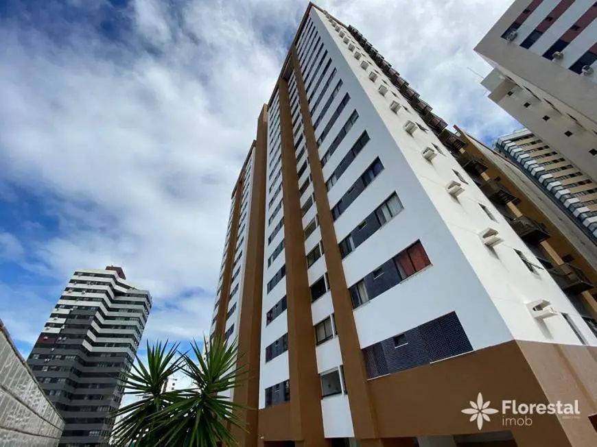 Foto 1 de Apartamento com 3 Quartos à venda, 79m² em Caminho Das Árvores, Salvador