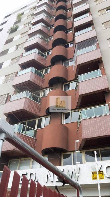Foto 1 de Apartamento com 4 Quartos para alugar, 133m² em Jardim Aquarius, São José dos Campos