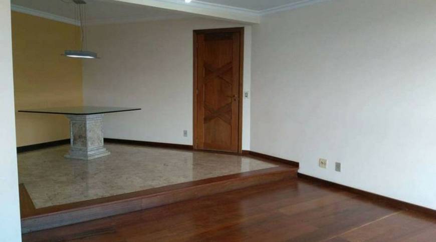 Foto 1 de Apartamento com 4 Quartos à venda, 128m² em Jardim das Laranjeiras, São Paulo