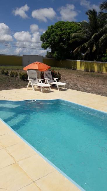 Foto 1 de Casa com 2 Quartos para alugar, 1200m² em Barra do Jacuípe, Camaçari