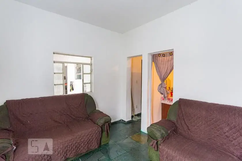 Foto 1 de Casa com 2 Quartos para alugar, 55m² em Santa Efigênia, Belo Horizonte