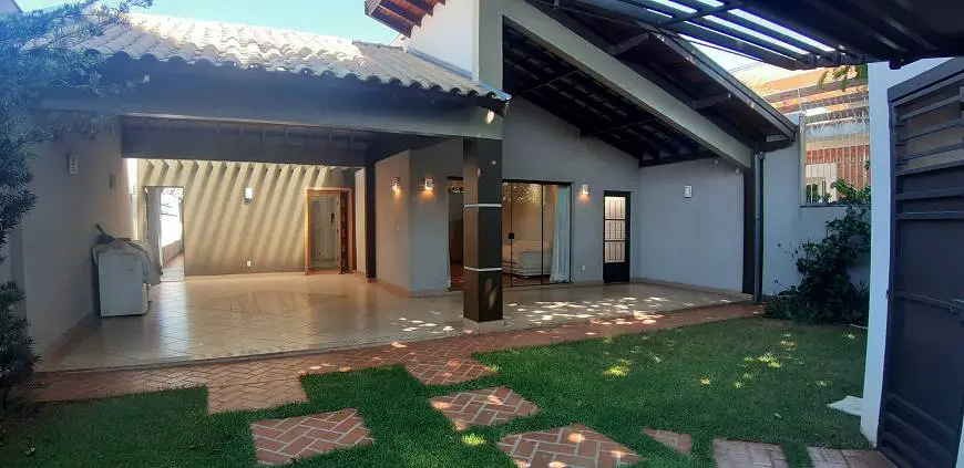 Foto 1 de Casa com 3 Quartos à venda, 251m² em Jardim Brasil, Bauru