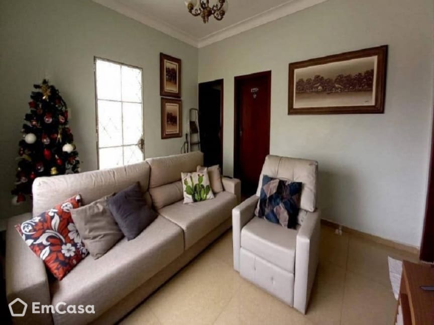Foto 1 de Casa com 3 Quartos à venda, 267m² em Santa Efigênia, Belo Horizonte