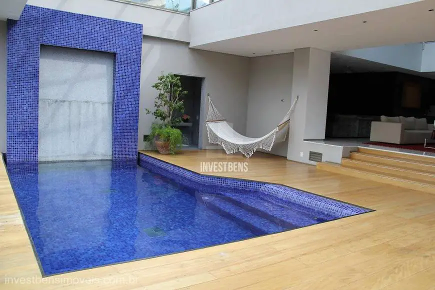Foto 4 de Casa com 4 Quartos à venda, 630m² em Vila Castela , Nova Lima