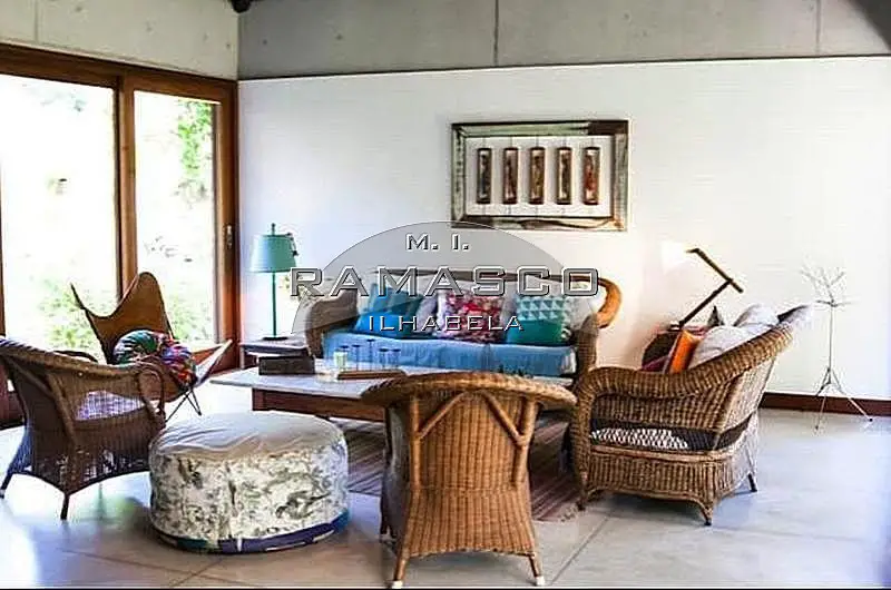 Foto 5 de Casa de Condomínio com 3 Quartos à venda, 220m² em Saco da Capela, Ilhabela