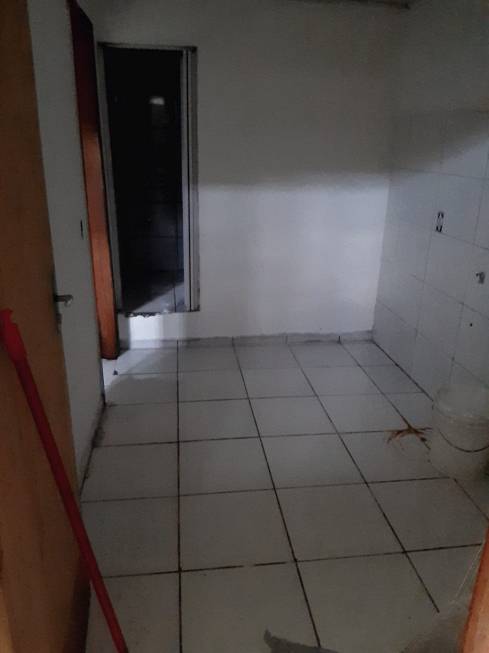 Foto 1 de Kitnet com 1 Quarto à venda, 42m² em Cobilândia, Vila Velha