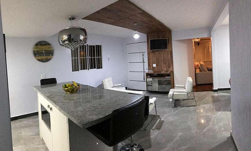 Foto 3 de Sobrado com 4 Quartos à venda, 151m² em Anhangabau, Jundiaí
