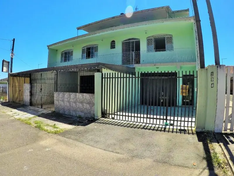 Foto 1 de Sobrado com 4 Quartos à venda, 294m² em Xaxim, Curitiba