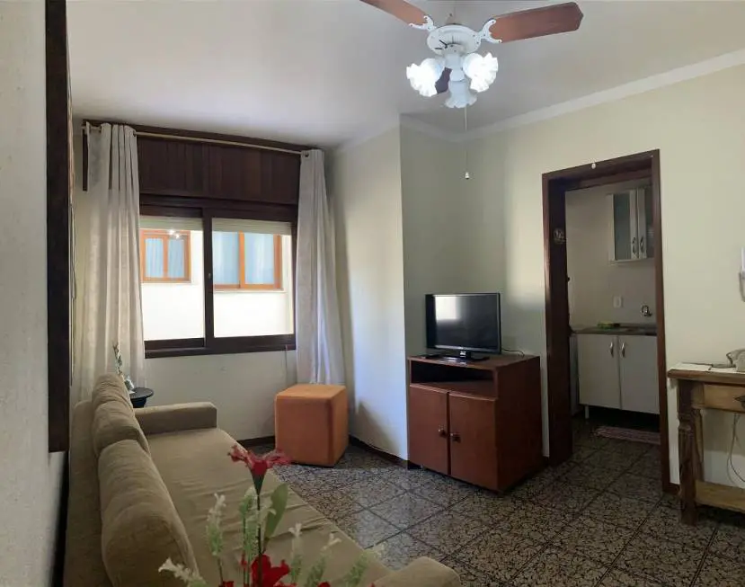 Foto 2 de Apartamento com 1 Quarto para alugar, 20m² em Centro, Capão da Canoa