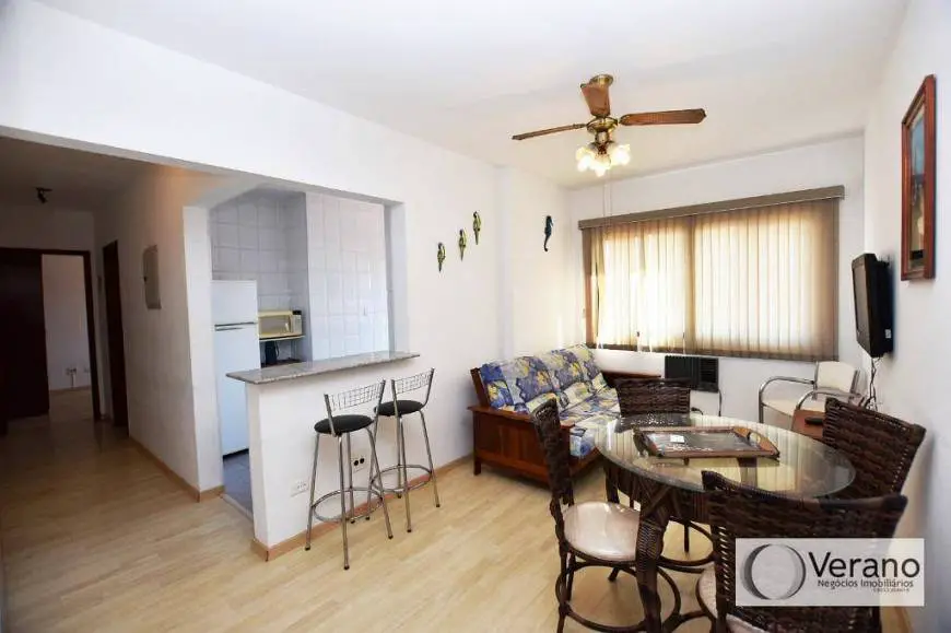 Foto 2 de Apartamento com 1 Quarto à venda, 51m² em Tombo, Guarujá
