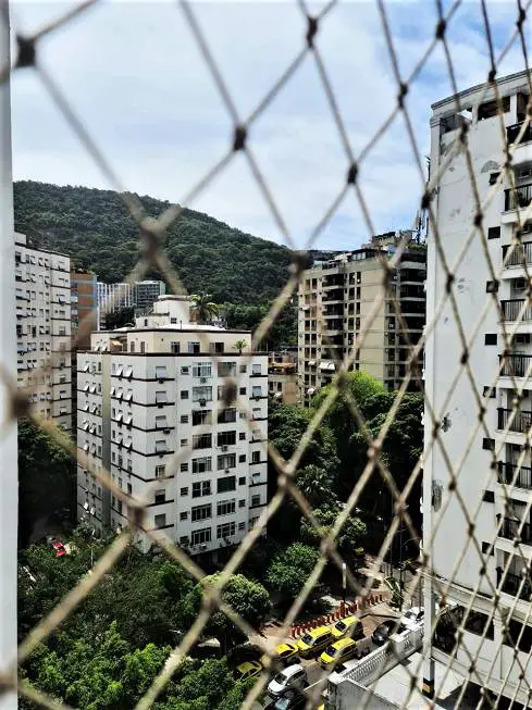 Foto 4 de Apartamento com 2 Quartos para alugar, 86m² em Laranjeiras, Rio de Janeiro