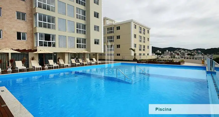 Foto 1 de Apartamento com 2 Quartos para alugar, 75m² em Nacoes, Balneário Camboriú