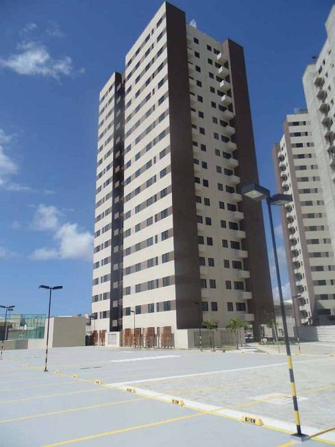 Foto 2 de Apartamento com 2 Quartos para alugar, 46m² em Ponta Negra, Natal