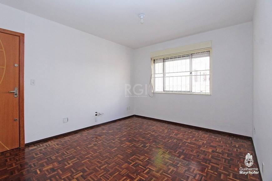 Foto 2 de Apartamento com 2 Quartos à venda, 62m² em Sarandi, Porto Alegre