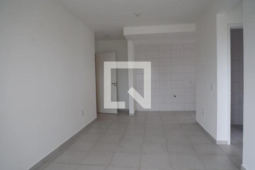 Foto 2 de Apartamento com 2 Quartos para alugar, 65m² em Vargem Grande, Florianópolis