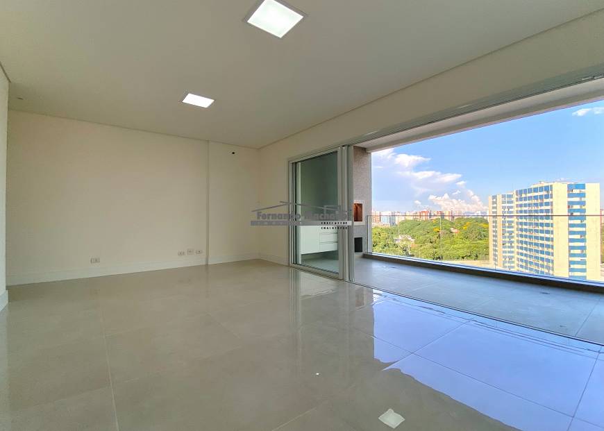 Foto 4 de Apartamento com 3 Quartos para alugar, 132m² em Ahú, Curitiba
