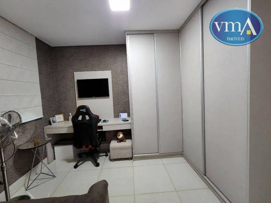 Foto 5 de Apartamento com 3 Quartos à venda, 147m² em Duque de Caxias, Cuiabá