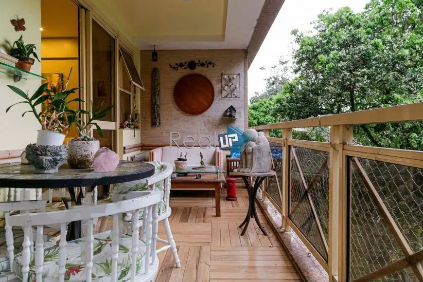 Foto 1 de Apartamento com 3 Quartos à venda, 83m² em Jardim Botânico, Rio de Janeiro