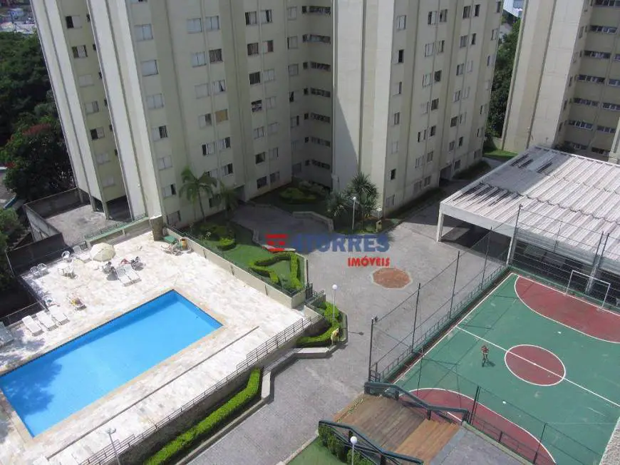 Foto 1 de Apartamento com 3 Quartos para alugar, 75m² em Jardim das Vertentes, São Paulo
