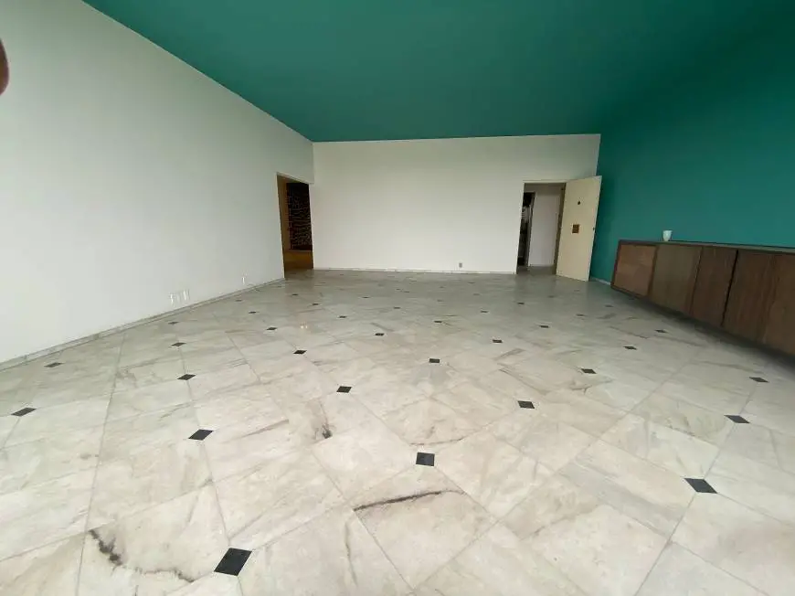 Foto 1 de Apartamento com 3 Quartos à venda, 288m² em Laranjeiras, Rio de Janeiro