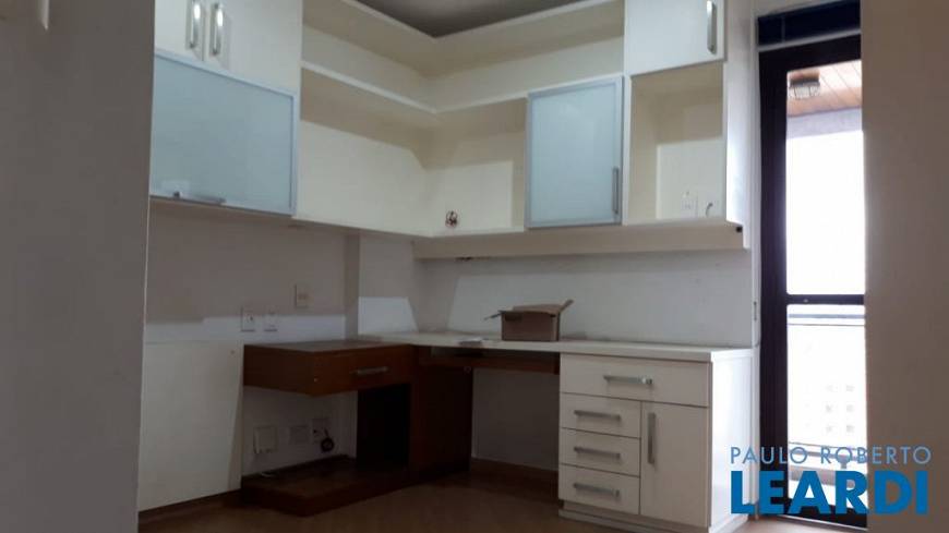 Foto 3 de Apartamento com 4 Quartos à venda, 245m² em Jardim, Santo André