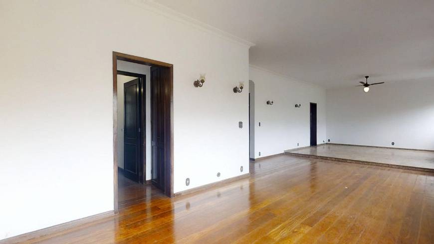 Foto 1 de Apartamento com 4 Quartos à venda, 155m² em Lagoa, Rio de Janeiro