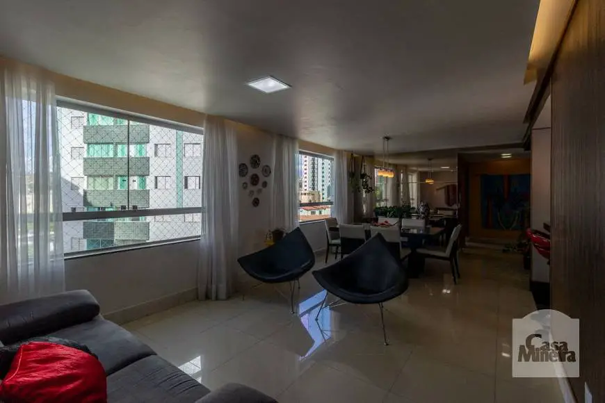 Foto 1 de Apartamento com 4 Quartos à venda, 130m² em União, Belo Horizonte